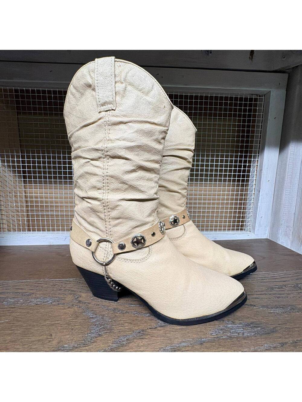 Dingo Harness Cowboy Boots Women's 6.5 M Cream Leather